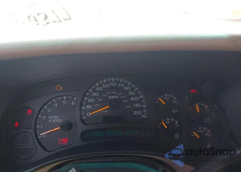 2003 Chevrolet Suburban 1500 Ls из США, поврежденный, VIN 3GNEC16Z43G155599